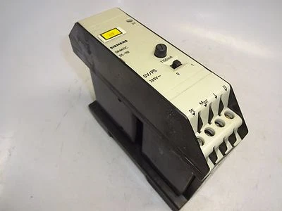 SIEMENS 6ES5 930-7AA12 SIMATIC S5-110 POWER SUPPLY MODULE - Image 1 of 4