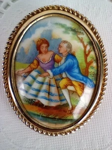 Antique Limoges France Hand Painted Porcelain Cameo Portrait Love Scene Brooch - Picture 1 of 4