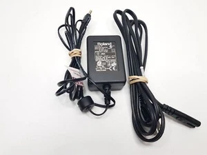 Adaptador Conmutado Roland Fuente de Alimentación 3V 1A Modelo PSB-6U - Imagen 1 de 5