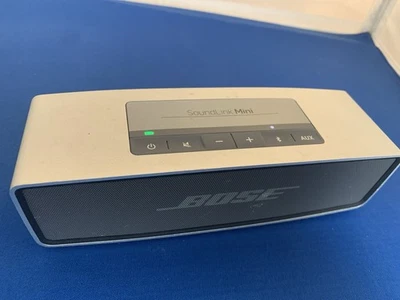 Unidad de altavoz portátil móvil inalámbrico Bose SoundLink Mini Bluetooth solo plateado Foto 1 de 4
