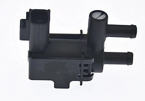 NEW Vacuum Solenoid Switch Valve VSV 192000-3130 192000-3042 for Toyota Lexus US - Picture 1 of 6