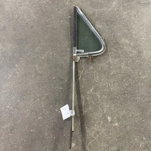 1973-1979 Ford F-100 F250 F-350 Vent Window drivers Side Used - Picture 1 of 7