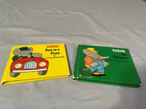Set of 2 BABAR Mini Books Goes on Picnic ThE Gardener Laurent de Brunhoff 1966 - Imagen 1 de 9