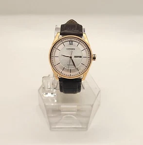 Citizen Herrenuhr Eco-Drive Day Date Roségold Braun Lederband - Bild 1 von 8