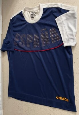 2006 Adidas FIFA World Cup Espana Spain Shirt Short Sleeve Mens Size Medium - Image 1 of 3