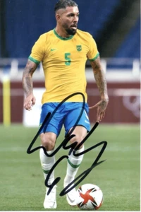 BRAZIL, ASTON VILLA & JUVENTUS: DOUGLAS LUIZ SIGNED 6x4 ACTION PHOTO+COA - Picture 1 of 1