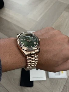 Men's Rose Gold Day Date Quartz Watch with Green Dial and Waterproof luxury - Picture 1 of 9