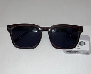 Foster Grant Sunglasses 23 565 BLKGRY VL Two Tone Square Black Lens 100% UVA-UVB - Picture 1 of 2