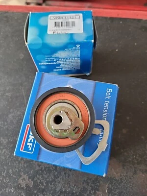 CUSCINETTO TENDICINGHIA SKF VKM11121 per VW POLO 6N1 GOLF 4 LUPO SEAT 036109243F - Imagen 1 de 4