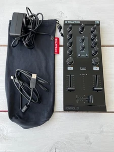 Native Instruments Traktor Kontrol Z1 With USB cable, power supply and bag - Picture 1 of 7