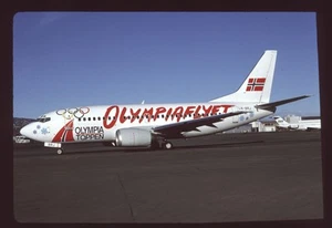 Orig 35mm Airline Slide Braathens SAFE 737-505 LN-BRJ - Bild 1 von 1