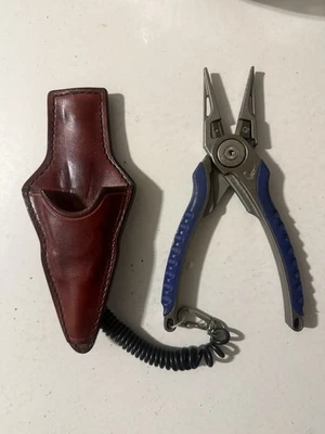 Donnmar  Titanium 7” Fishing Pliers, Leather Holster & Lanyard - Image 1 of 4