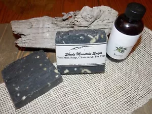 Goat Milk Soap Homemade / Handmade Moisturizing - 4 oz - Charcoal & Tea Tree - Picture 1 of 9
