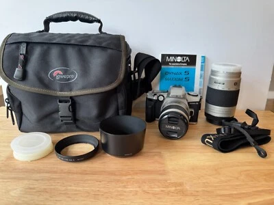 Minolta Maxxum 5 w/ AF 28-80mm Lens, AF 75-300mm Lens, Hoods, Strap, & Case - Image 1 of 4