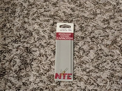Condensadores cerámicos NTE 0.0015UF 100V 2 quilates Foto 1 de 2