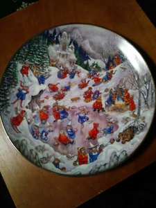 Convent Capers No  Box Holiday Cats by Bill Bell~ FRANKLIN MINT - Picture 1 of 3