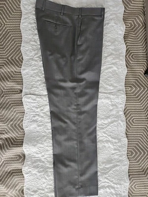 Hart Schaffner Marx Men's 36x30 Wool Blend Dress Pants Gray  - Image 1 of 3