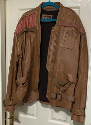 Chaqueta de cuero Star Wars Daemeron Finn 2XL Magnoli Clothiers Foto 1 de 4