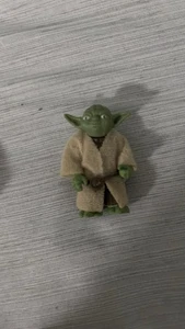 Star Wars 1980 Kenner Empire Strikes Back ESB  Yoda  Figurine Action - Picture 1 of 2