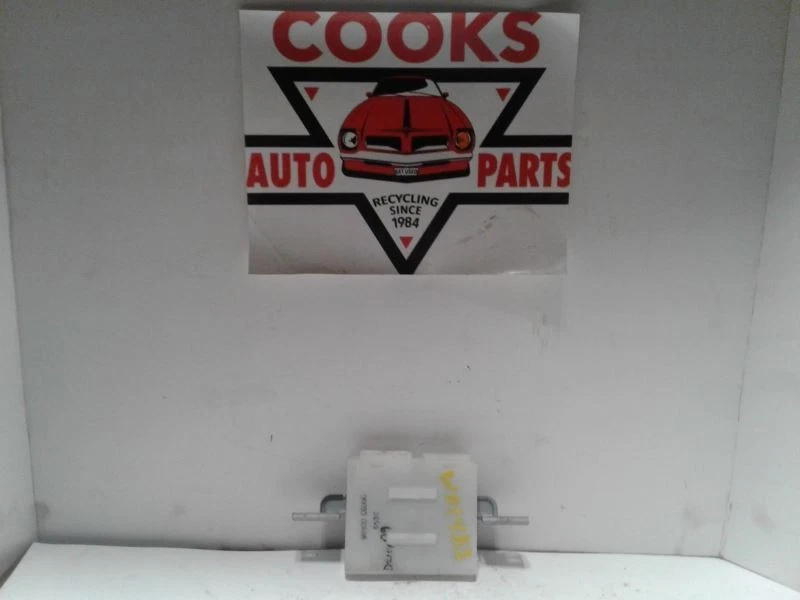 Módulo de computador de memória 98800-CG000 06 2006 Infiniti FX35 - Imagem 1 de 4