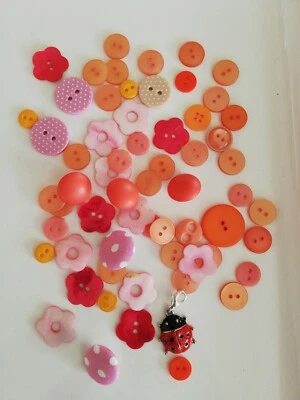 Knopf/Kurzwaren, 60 STÜCK, rot, pink, rosa. Gemischt-über Jahre gesammelt! - Bild 1 von 4