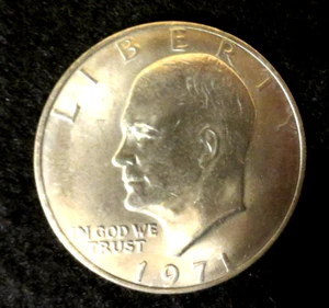***1971***IKE ONE DOLLAR COIN**** CIRCULATED**** - Picture 1 of 2