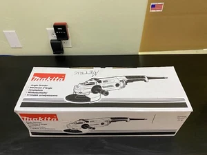 Makita GA7020R Metric Angle Grinder - Bild 1 von 3
