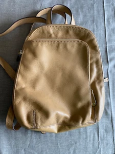 TIGNANELLO Genuine Leather Backpack Bag Purse Camel Tan Color - Bild 1 von 6