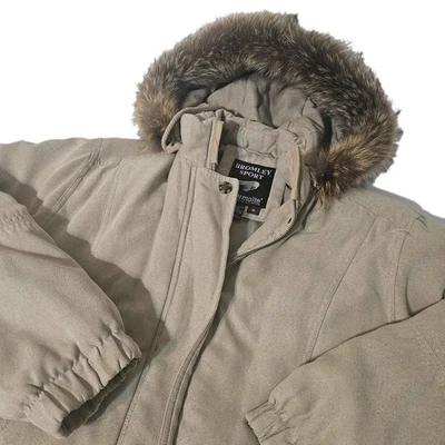 Abrigo con capucha de piel de mapache extraíble Bromley Sport Thermolite Insulations para mujer M Foto 1 de 4