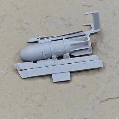 NEW 1/72 Russian FAB-3000 AEROBOMB For HM SU-34 Resin Model Kit 3D Printed - Image 1 of 4