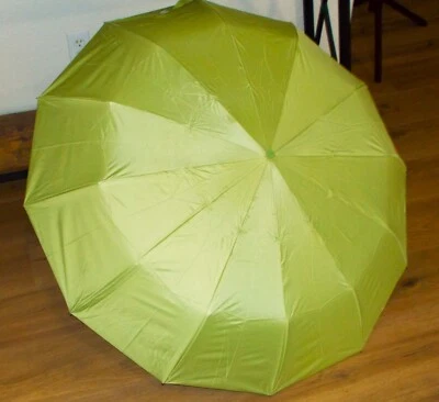 PARAGUAS 41", Verde, NUEVO, de gran tamaño, plegable, fácil de abrir/cerrar, sol viento lluvia Foto 1 de 4