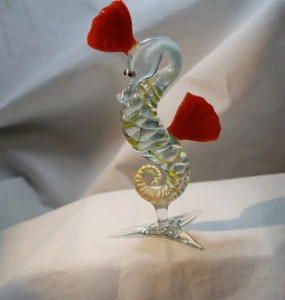Art Blown Glass Murano Figurine Glass Seahorse Figurine #1 - Picture 1 of 3