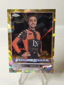 2022 Topps Chrome Fórmula 1 Clement Novalak Gold Cracked Ice/50 Future Stars 88 - Imagen 1 de 3