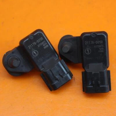 2006 2007 KAWASAKI NINJA ZX10R OEM MAP MASS AIR FLOW PRESSURE SENSOR SET         - Image 1 of 4