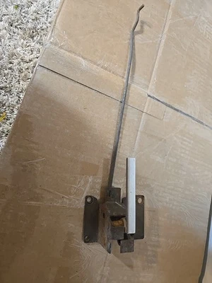 Chevrolet GMC 1973-1987 CAMIÓN C10 K10 MANIJA INTERIOR DE LA PUERTA Blazer lado del conductor  Foto 1 de 3