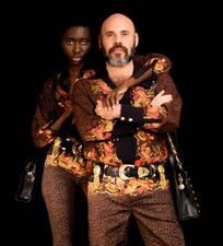 Versace iconic runway look , unissex 