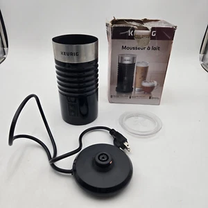 Keurig Schiumatrice Standalone Funziona Latte Non Latte, Schiuma Calda e Fredda, 6 Oz - Foto 1 di 5