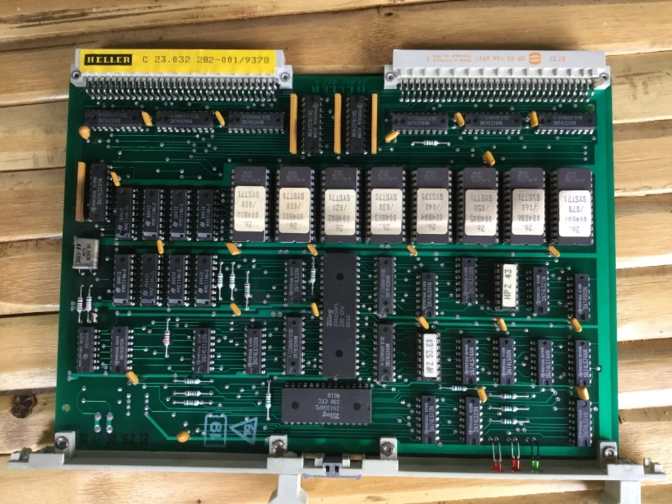 Heller Uni-Pro Steuerkarte cpu 31, c 23.032 282-001/9378 - Bild 1 von 1