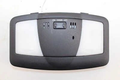 Оригинальный купольный фонарь для салона купе Nissan 370z 2009-2014 годов выпуска - Изображение 1 из 4