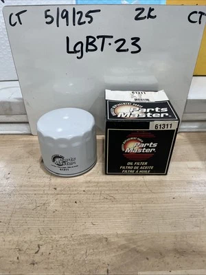 61311 PARTS MASTER OIL FILTER FITS AUTOCAR LLC 8.3L '09, VOLVO 2.3L '93 - Image 1 of 2