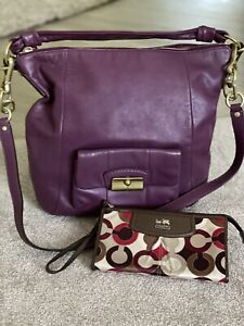 Coach Authentic Leather Purple Purse 14783  With Wallet