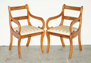 PAIR OF SHERATON REVIVAL STYLE REGENCY SABOR LEG CARVED SIDE CHAIRS LOVELY INLAY - Picture 1 of 21