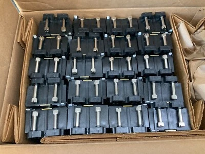 (20) Marathon 1704-SC Barrier Terminal Blocks 30a Bare Wire, 75a w/Proper Wire - Image 1 of 3