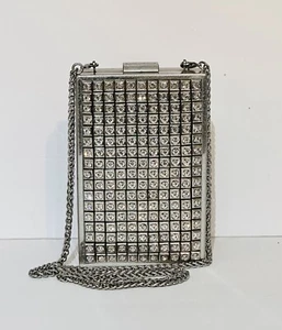 Alice + Olivia $395 Sophia Cristal Tachuela Estrás Fiesta/Cóctel Bolso Plata - Imagen 1 de 7
