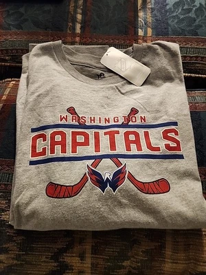 Official NHL Washington Capitals Boys Long Sleeve T-Shirt Size XL NWT - Image 1 of 4