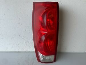 2002-2006 Chevrolet Avalanche Tail Light Lamp Rear Left Driver Side LH OEM