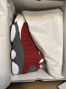 Size 9 - Jordan 13 Red/White - DJ5982600 red flint xiii - Picture 1 of 3