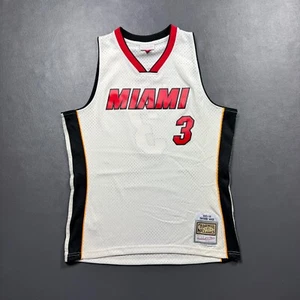 100% Authentic Dwyane Wade Mitchell & Ness 05 06 Miami Heat Jersey Size L 44 - Picture 1 of 6