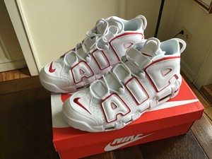 nike uptempo argento