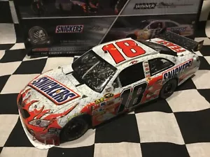 READ DESCRIPTION 2008 Kyle Busch SNICKERS #18 Atlanta Win 1/24 NASCAR Diecast - Picture 1 of 24
